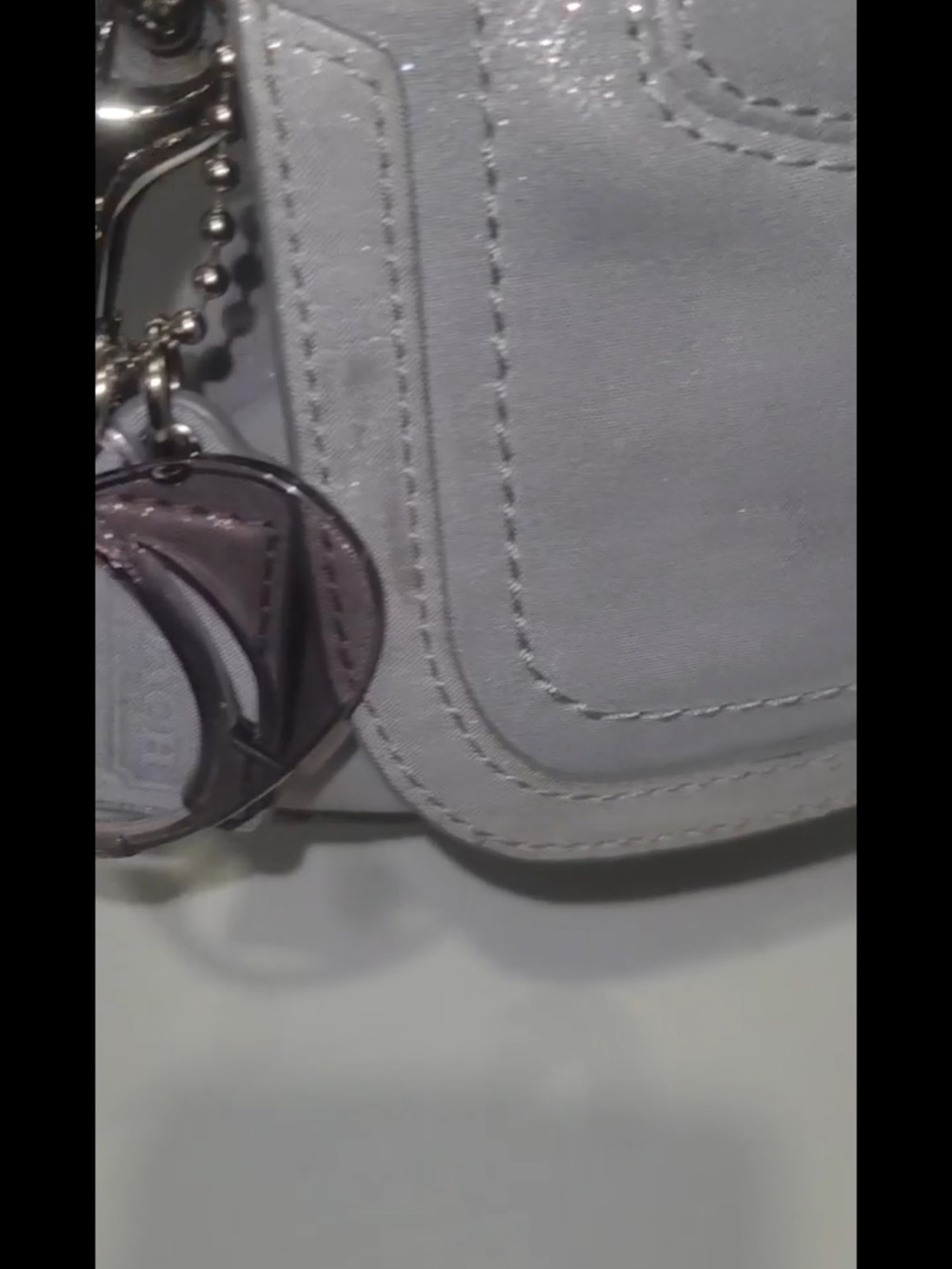 Coach Poppy Layla shimmery leather shoulder bag with a push-lock closure. - Picture 11 of 13